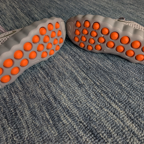 Nike Mind Sneakers Sz 7 *BRAND NEW* - Picture 3 of 7